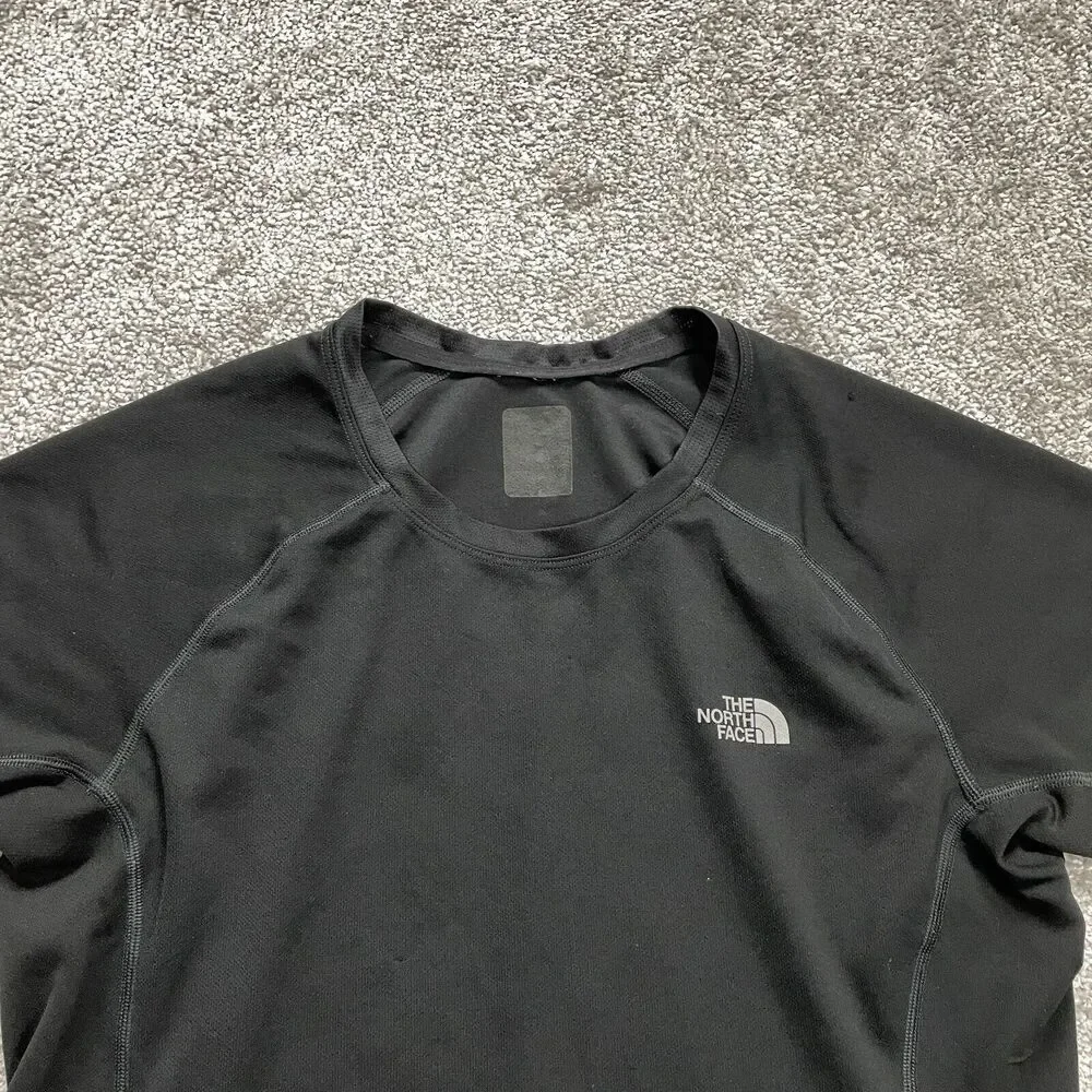 The North Face Active Top Womens Small Black Short Sleeve Round Neck Running Gym - Picture 3 of 11